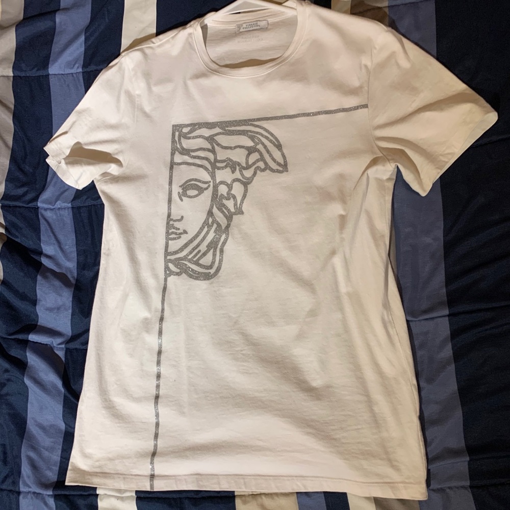Versace shirt sparkling logo